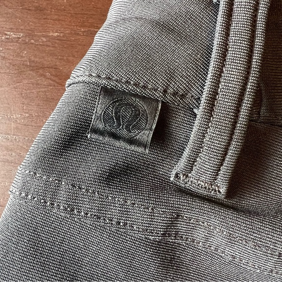 Lululemon men’s ABC pant. Size 32. - Picture 6 of 11